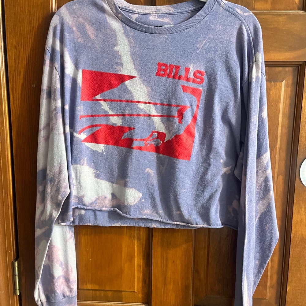 Buffalo Bills oversized cropped Graphic Long Sleeve Shirt - Blue and Red